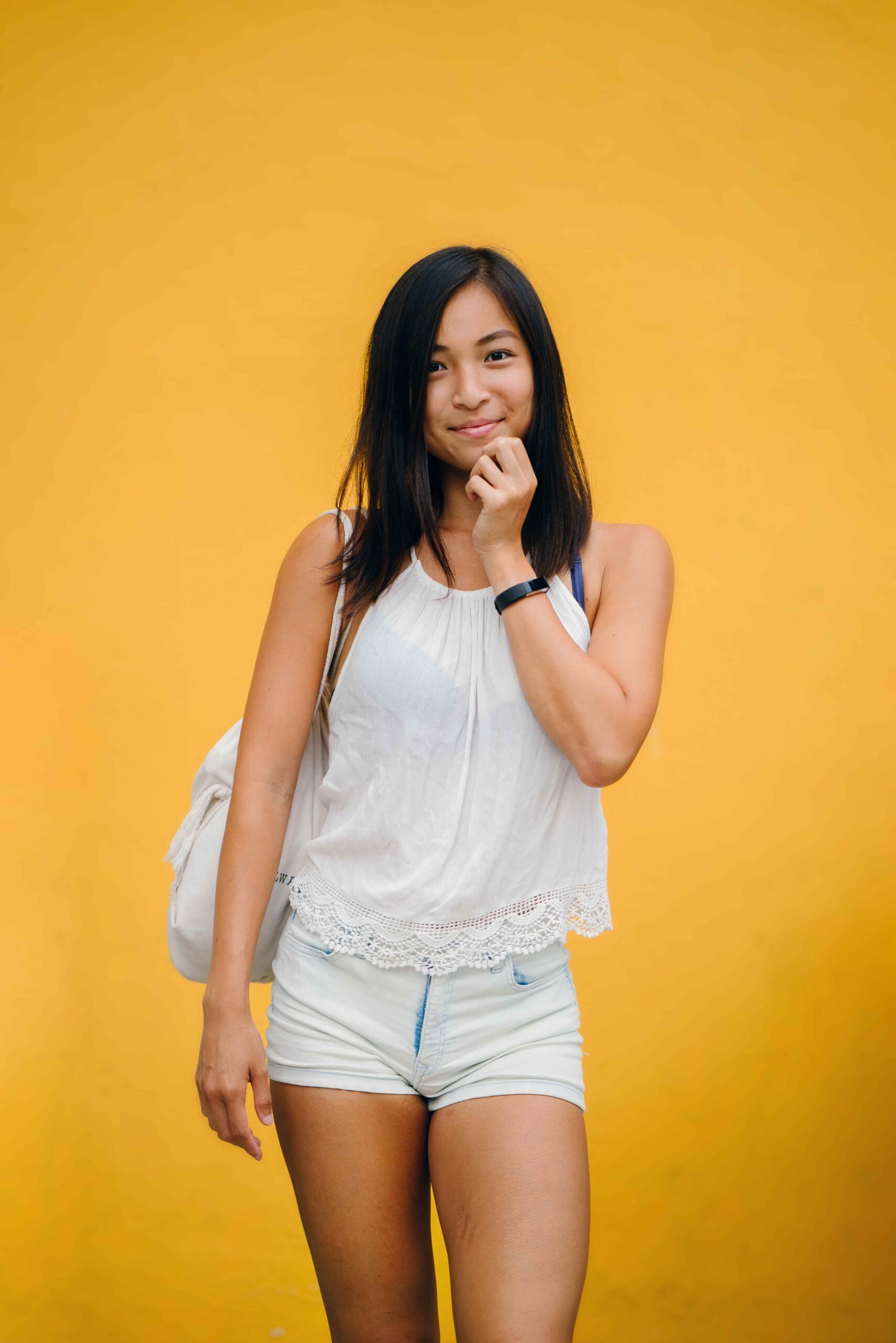 Sleeveless T-shirt