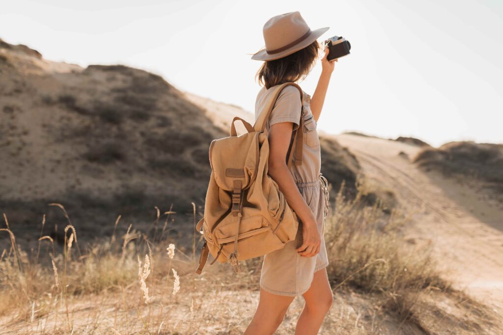 sunny-fashion-woman-style-model-summer-1645550-pxhere.com